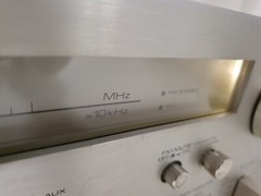 Akai AA-1050 Stereo receiver – 35w 4-16Ohm – Fully working