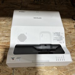 Epson EB-720 / HA01A 3800 Lumens Laser XGA Life Projector 4,000 Lamp Hours