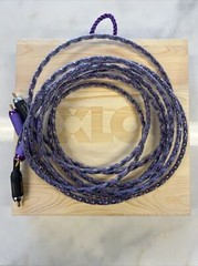 XLO UltraPlus UP 1A – 2M Single-Ended Audio Interconnect 2 M Pair with Box