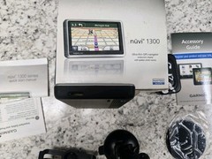 **MISSING MINI USB CONNECTOR**Garmin nuvi 1300LMT Automotive Mountable