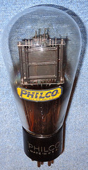 1 Philco Globe Style 47 Vacuum Tube – RARE 1933 Audio Pentode for Vintage Radios