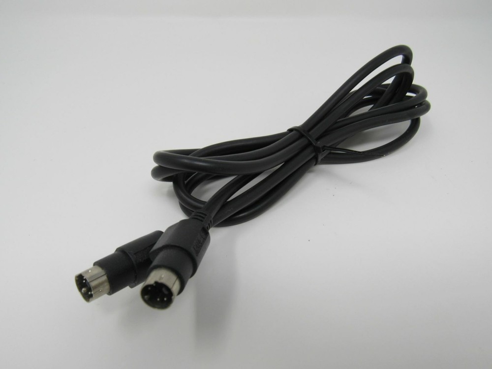 Standard S Video 4 Pin Cable 5.5 ft Male