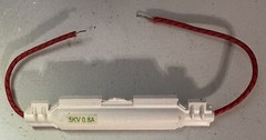 Toshiba 2M231H(L) Magnetron. Includes 5kV 0.8A Fuse