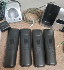 AT&T CL82414 – 4-Handset Cordless Phone Landline Answering Machine Home System