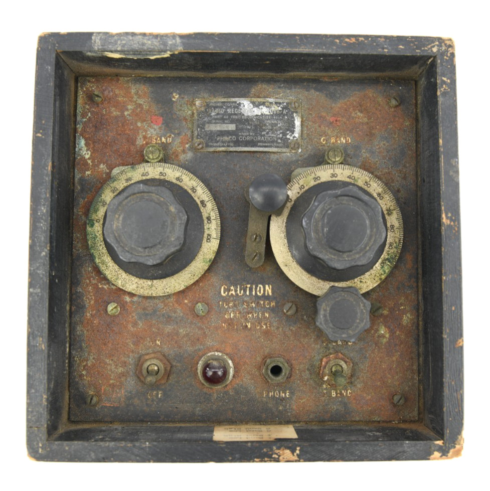 Vintage WW2 Philco U.S. Army Signal Corps Radio VHF Receiver BC-1066A – For Part