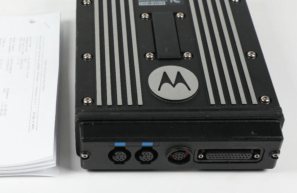 Motorola APX7500 700-800 / VHF M30TSS9PW1AN P25 TDMA mobile *Brick ONLY