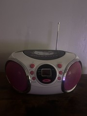 Hello Kitty Portable Boombox AM/FM Radio CD Player – Pink White Black