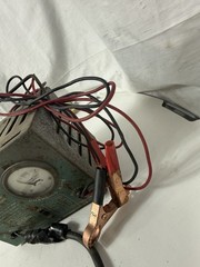 Vintage Supermite Battery Charger Model 56124M 6-12 Volts Made in USA Rough