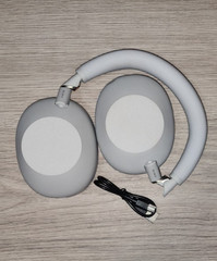 Sony WH-1000XM6 The Best Wireless Noise Canceling Headphones / Platinum Silver