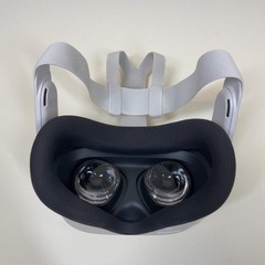 Meta Quest 3S 128GB Standalone All-in-One VR Headset P97
