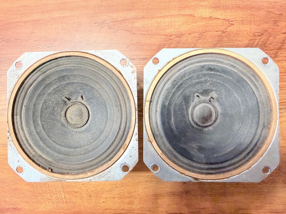 Pair Carbonneau Vintage ALNICO 4 ” 16 ohm Tested Good Speaker