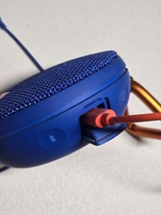 JBL Clip 2 Portable Bluetooth Speaker Waterproof 8 Hours Playtime Blue