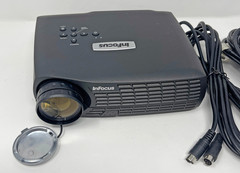 InFocus LP70+ IN10 Mobile DLP Video Projector with Cables 113 Lamp Hours Used