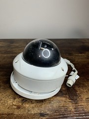 Luma Surveillance 500 Series Dome Camera LUM-500-DOM-IP-WH (White) n588