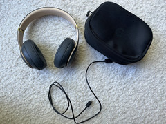 Excellent – Beats Wireless Studio 3 Black/Gold