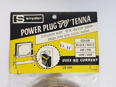 VINTAGE Snyder Model UE-500 Power Plug TV Antenna AM/FM UHF/VHF New Old Stock