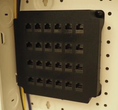 Patch Panel, 24-Port, Cat6 Keystone Jacks for Leviton Structured Media Center