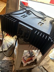 RNCF 1801 2-Channel 600W Class AB Power Amplifier, RCA Inputs