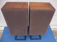 Awesome Infinity 3000P 3-Way Floor Speakers – Reconditioned Vintage