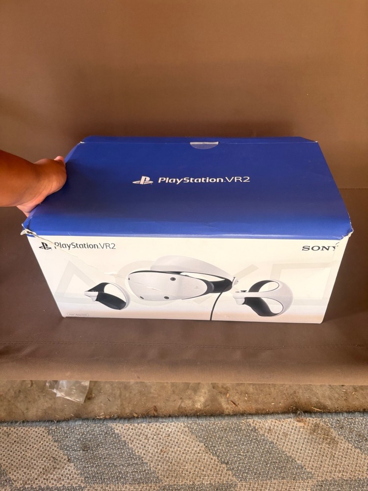 Sony PlayStation PS VR2 Headset Sense Controllers VR – White