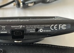 TomTom XL 4ET03 GPS Navigation System 4.5″ with Car Cord-Tested & Works.