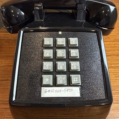 Cortelco 250000-VBA-20M Desk Phone in Black, Retro Decor Black Desk New In Box