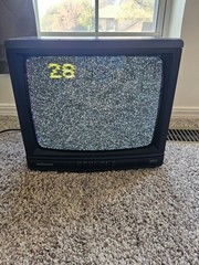 Magnavox 13S401-00AA 13” Retro Gaming CRT TV Player No Remote Tested