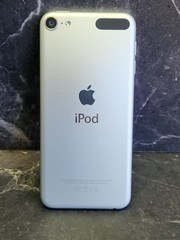 Apple iPod Touch 6th Generation 32GB Space Gray A1574 Excellent Condition