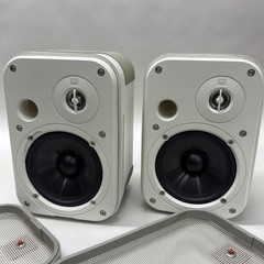 JBL Control One All-Weather Indoor/Outdoor Speakers Wall Mountable PAIR READ