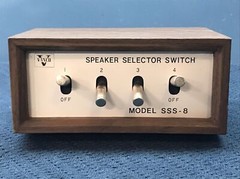Vanco SSS-8 Speaker Selector Switch Wood Cabinet