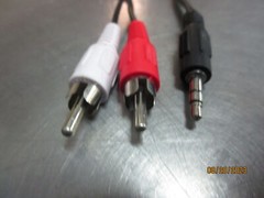 (1)3.5mm Male to 2RCA Male Cable Adapter Y Splitter Stereo 1/8 AUX to 2RCA Cord