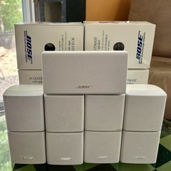 5 Bose Double Cube Speakers 1 Center and 4 Surround White Very Good Condition