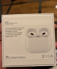 🎵Apple 3rd Generation with MagSafe Charging Case White Earbud Bluetooth🎵
