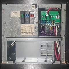 WF-9875 Converter Charger Deckmount 75 Amp DC Output