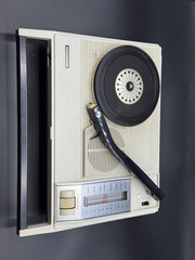 VTG Panasonic SG-356 AM Solid State Radio Phono AC or Battery Tested Works