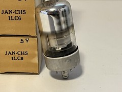One Tested NOS Vintage JAN CHS 1LC6 Vacuum Tube Tests Good One Tube Only