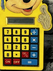 Radio Shack 23-582 Mickey Mouse Calculator Hong Kong Vintage Nostalgia USED
