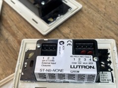 Lutron At-Nb-None Q26SM 6 Button +L/R Keypad Lot Of 8 Units