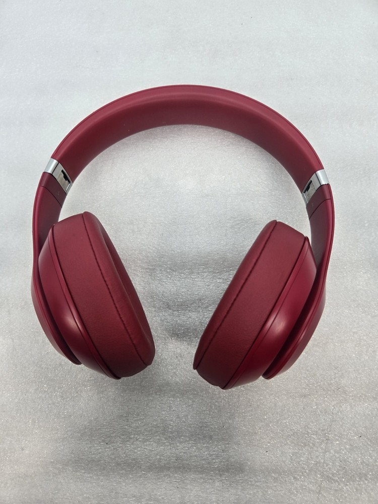 Beats Studio 3 Wireless Noise-Cancelling Headphones RED FAST FREE SHIPPING a