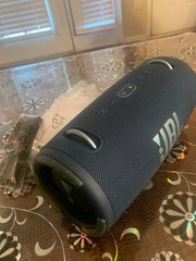 Jbl extreme 3 bluetoot speaker blue color