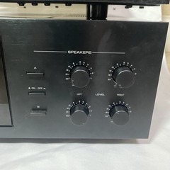 Yamaha M-70 & C-70 Power Amp/ Pre-Amp Combo – Both Power On – Not Fully Tested