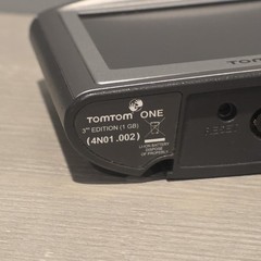 Genuine TomTom One 3rd Edition (1 GB) Portable GPS System Tested & Working