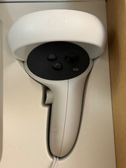 128GB Boxed Meta Quest 2 VR Headset – Excellent Condition w Controllers + Extras