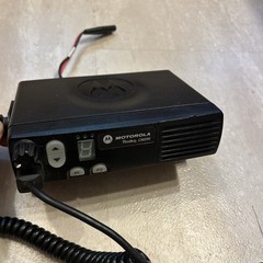 Motorola AAM50RNC9AA1AN Radius CM200 Mobile Radio UHF 438-470 MHz Powers On
