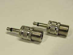 2X F Female to 3.5 mm Male Coaxial Adapter Coax Connector or 1/8″ Coaxial Mono
