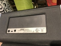 BOSE SOUNDLINK model 330001 -1310 Nylon Cover Edition Bose Sound Nice !!!