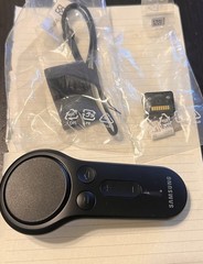 NOB Samsung Gear VR SM-R325 Smartphone VR Headset,w/ Controller Black, MicroUSB