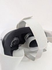 Meta Quest 3 Standalone VR Headset & Controllers – Tested Working – READ