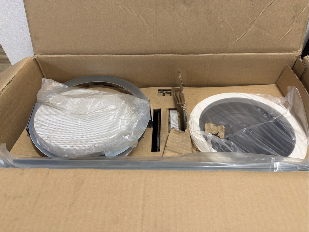 Sound Advance CM660 6.5″ Prommericial In-Ceiling Audio Speakers (Pair) 40072