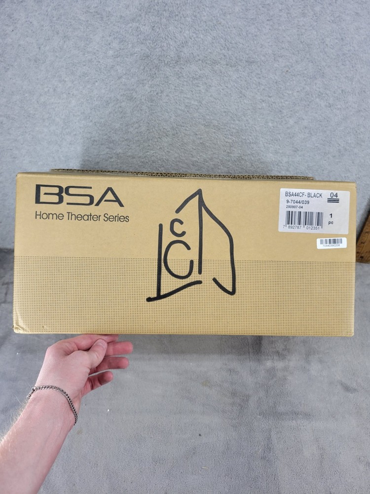 BSA44C Large Bookshelf Speaker With Two 4″ Carbon Fiber Woofers & 1″ Tweeter